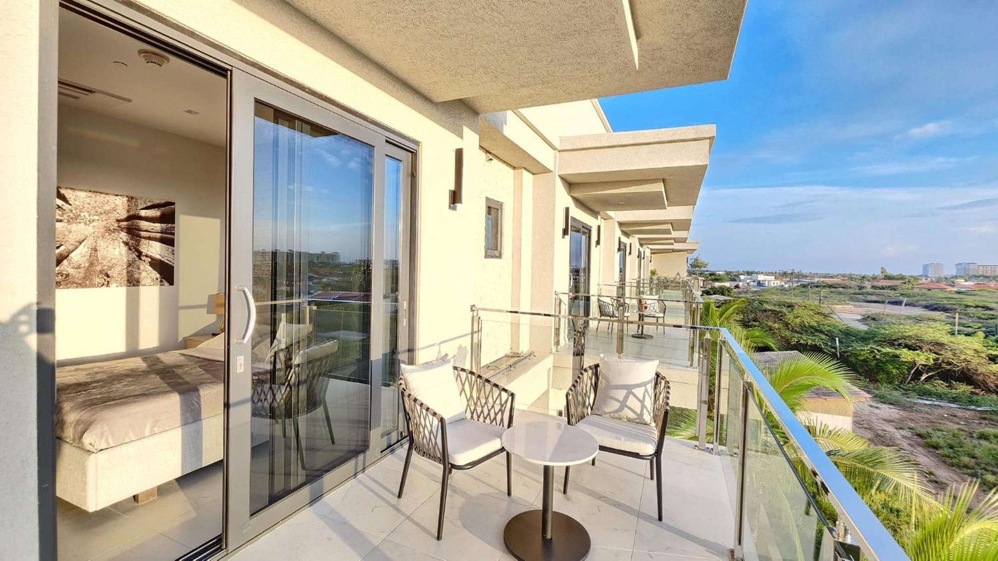 Wariruri Condos Aruba Palm Beach Esterno foto